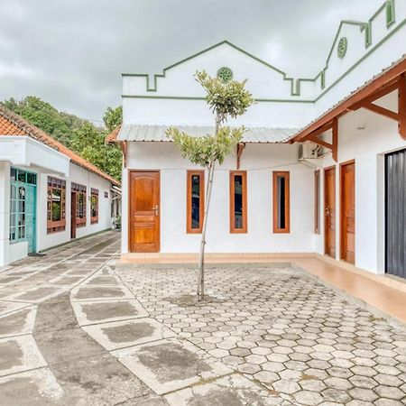 Reddoorz Near Wisata Pantai Parangtritis Kretek Dış mekan fotoğraf