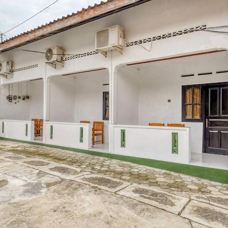 Reddoorz Near Wisata Pantai Parangtritis Kretek Dış mekan fotoğraf