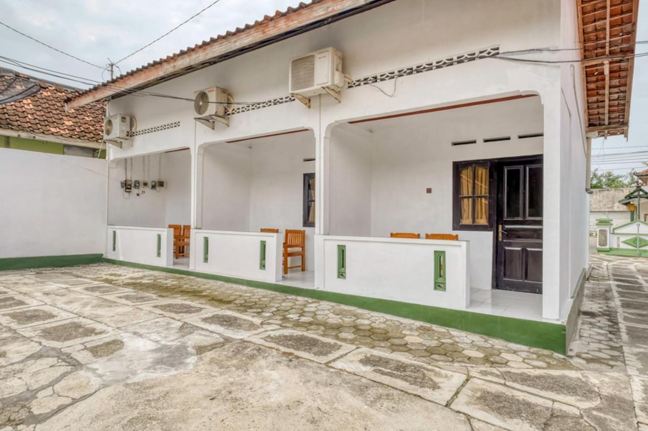 Reddoorz Near Wisata Pantai Parangtritis Kretek Dış mekan fotoğraf