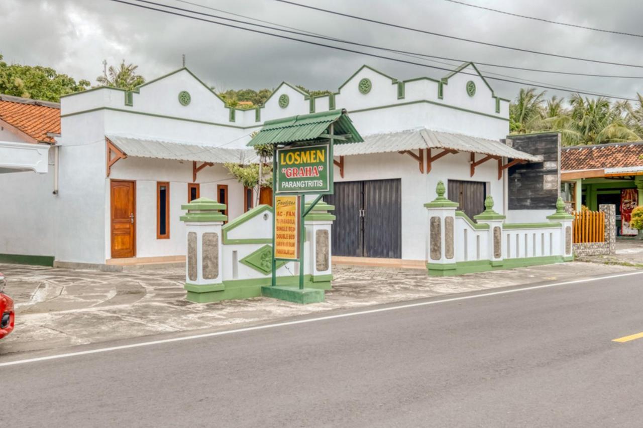 Reddoorz Near Wisata Pantai Parangtritis Kretek Dış mekan fotoğraf